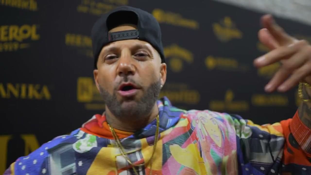 Celebrity Shoutout 2